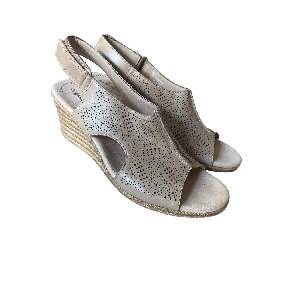 Clarks collection peep toe nude leather wedge size 10 - Picture 1 of 6